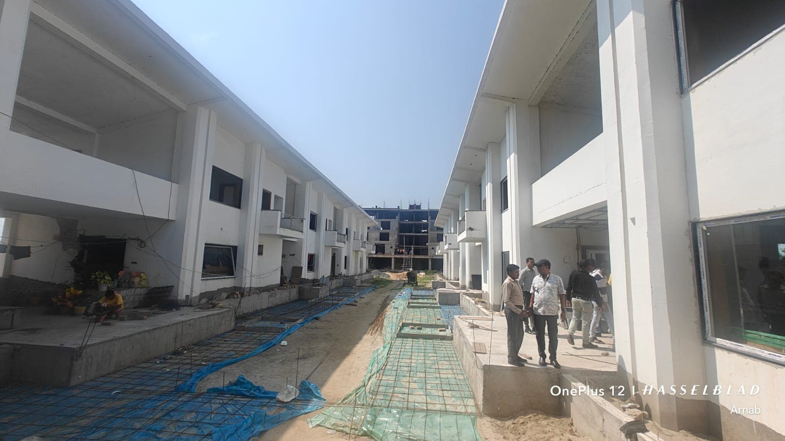 Central courtyard works between the Coastal Queen villa blocks